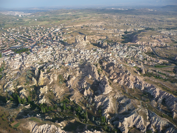 P1040542.JPG 3456x2592 index 298